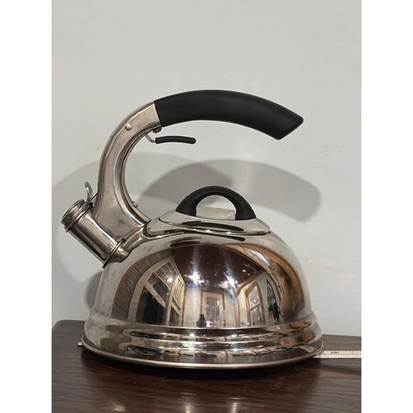 VTG Betty Crocker 2.7Qt Stainless Steel Whistling Tea Kettle With Black Handle - Picture 1 of 9